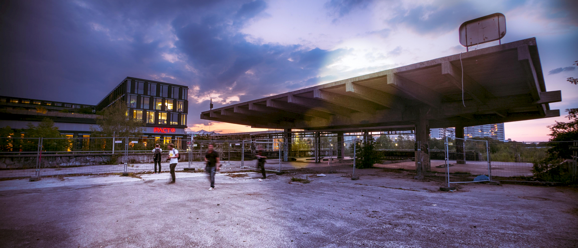Am Geisterbahnhof